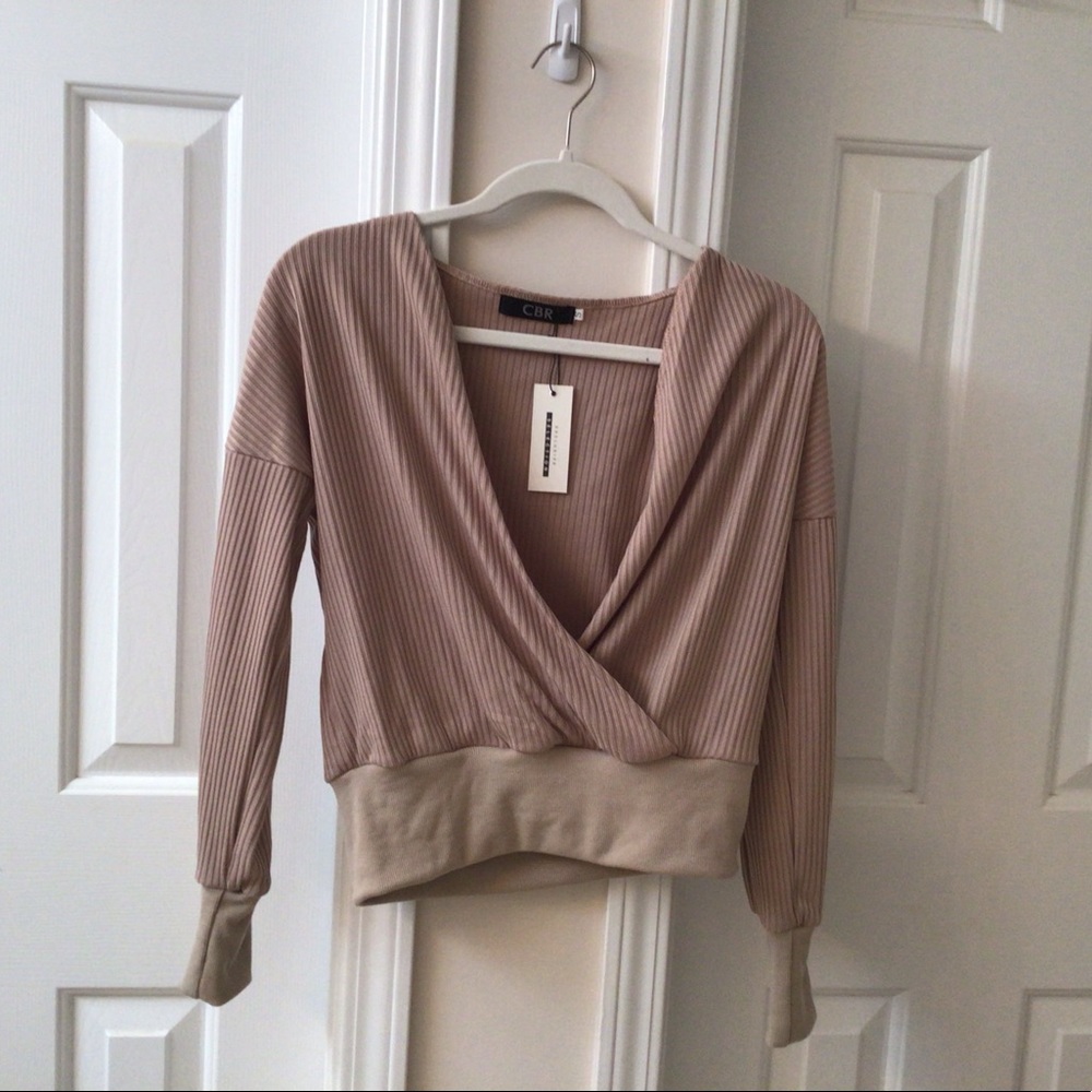 NWT - CBR athleisure long sleeve shirt in dusty pink size small.